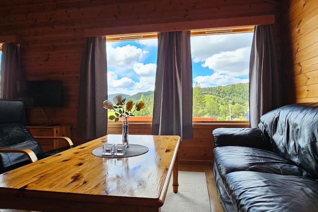 Haugen Hytteutleie & Camping Екстер'єр фото